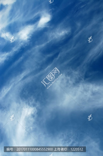 深藍(lán)色的天空