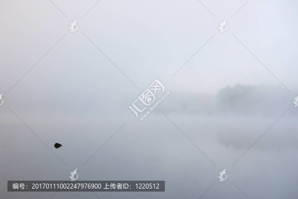 強濃霧