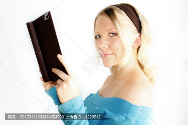 讀一本書