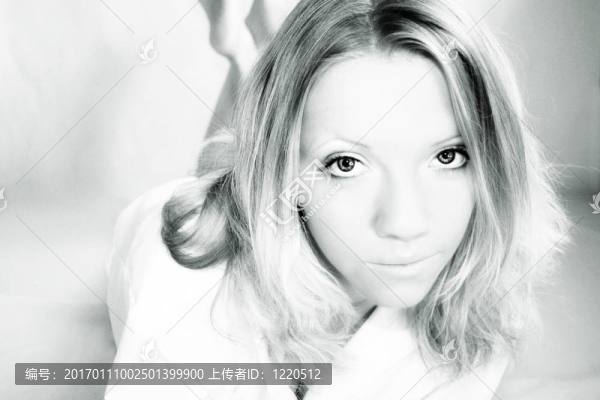 美女寫(xiě)真