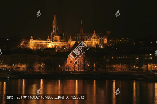 布達(dá)佩斯圣馬蒂亞斯教堂