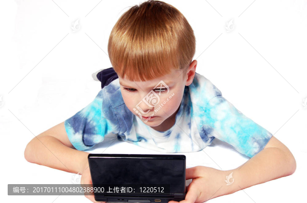 玩視頻游戲