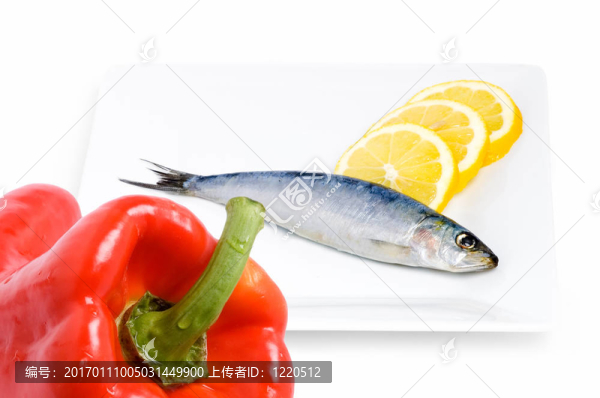 維生素和沙丁魚