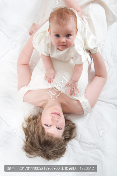 母親和女兒