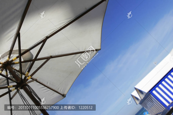 海灘陽傘