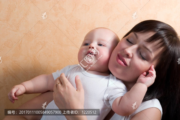 母親和孩子