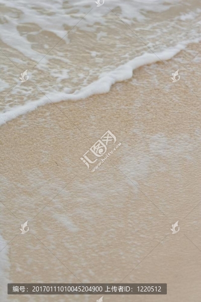 陽光燦爛的海灘