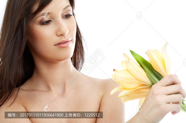 黃色百合花2黑色的快樂