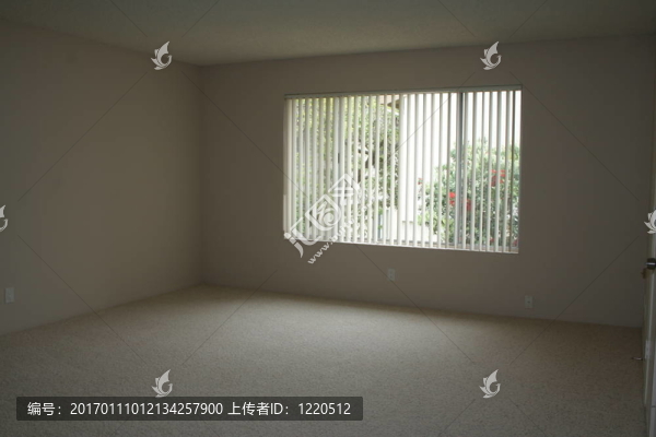 空蕩蕩的房間2