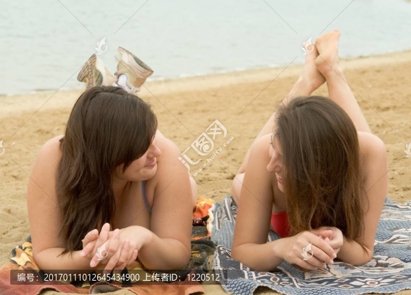 在beachrn婦女