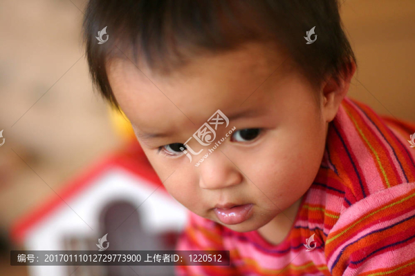 女孩