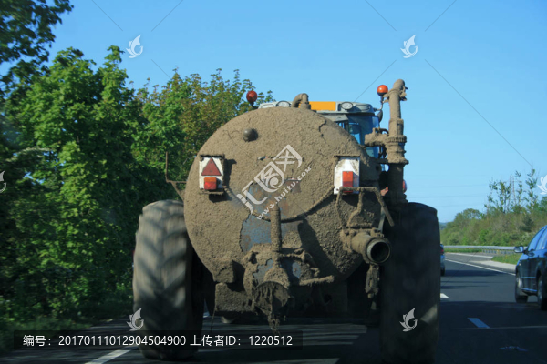 青貯池
