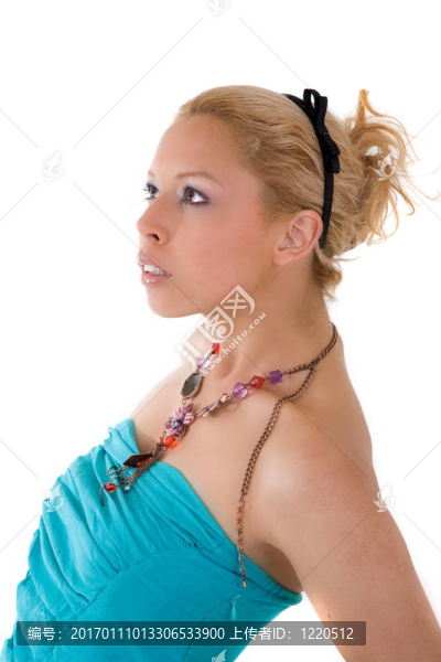 漂亮的金發(fā)女孩