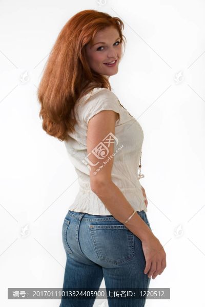 美麗的紅頭發(fā)女人