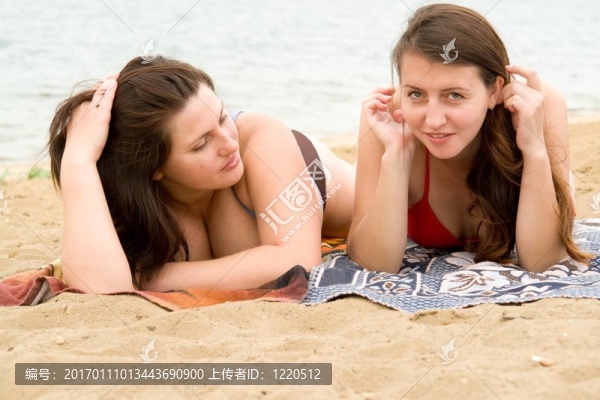 漂亮的女人