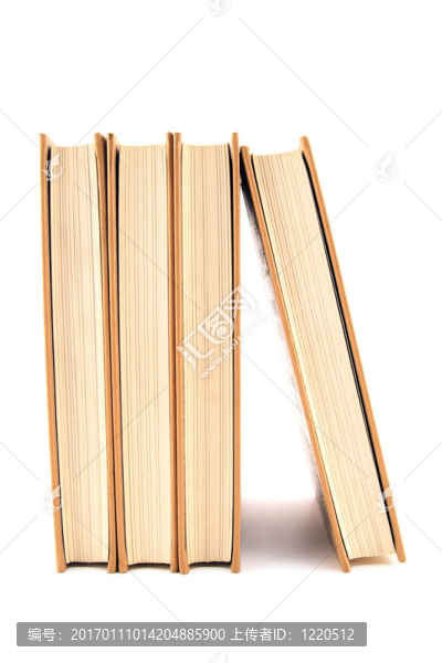 白色背景上的四本書(shū)