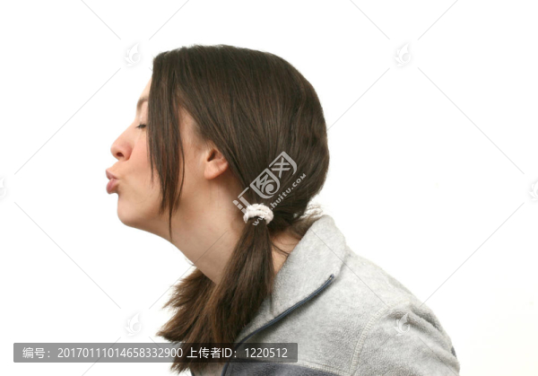 年輕的女人