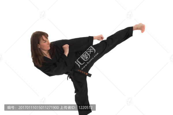 女人做空手道