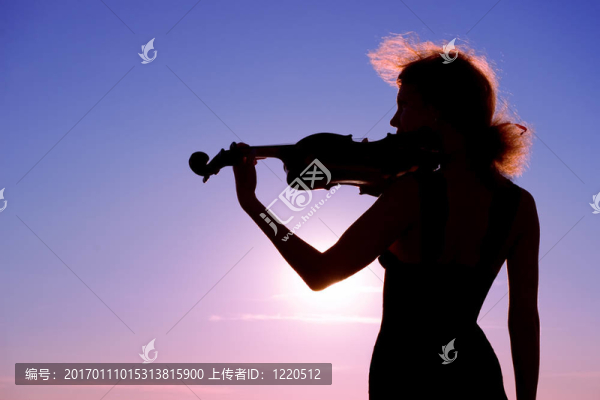 獨(dú)自在日落