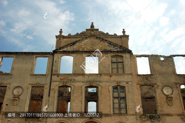 毀掉一座城堡-匯圖網(wǎng) www.fosd68.com 毀掉一座城堡