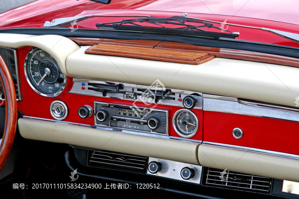 經(jīng)典短跑-匯圖網(wǎng) www.fosd68.com 經(jīng)典短跑