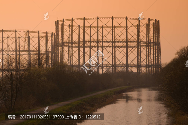 工業(yè)遺存