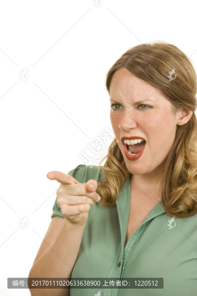 憤怒的女人