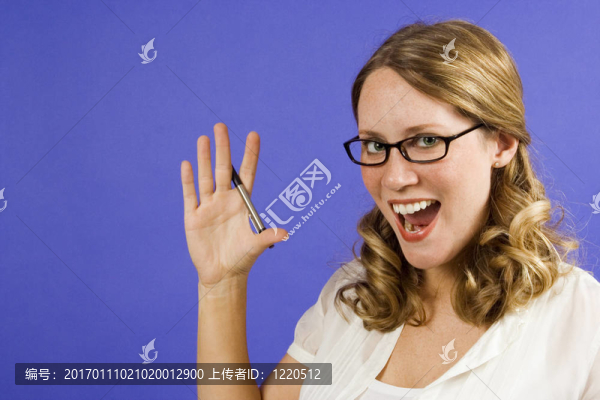 年輕的女人