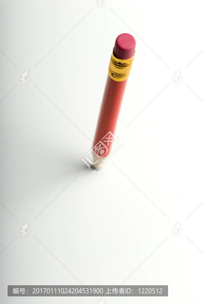 鉛筆站在結(jié)束