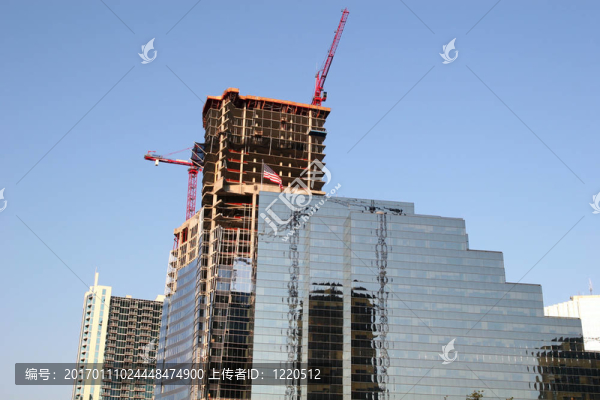 建設(shè)和格拉斯