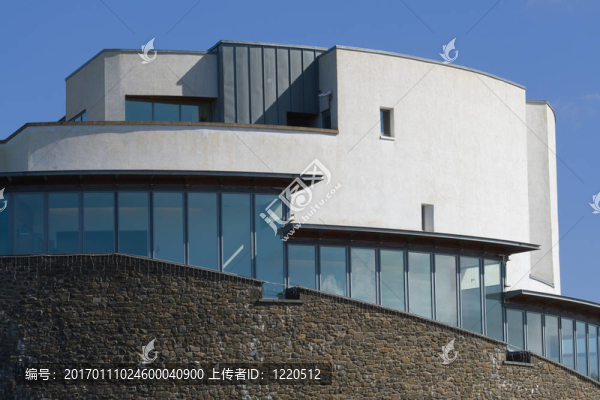 羅蒙湖塔