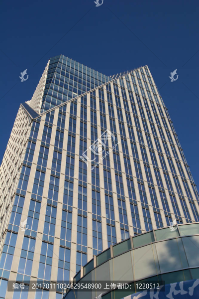 現(xiàn)代的Glass,Tower