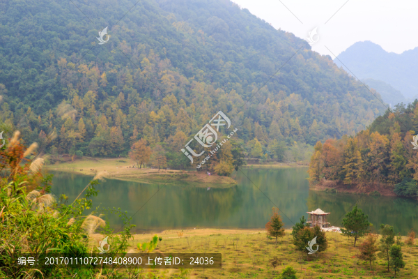 德保,紅楓湖風(fēng)光