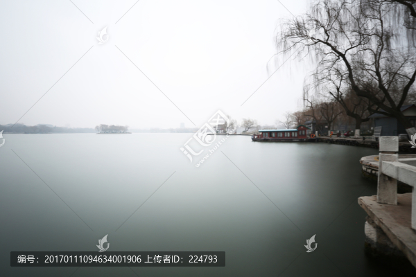 冬日明湖