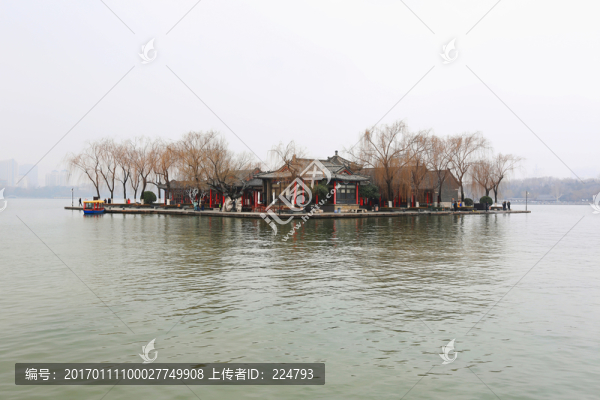 冬日明湖