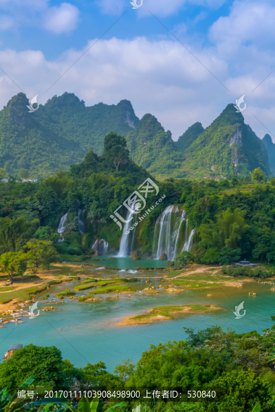 山水風(fēng)光大瀑布