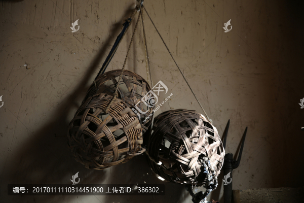 老物件,牛籠頭