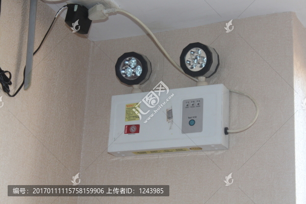 監(jiān)控器