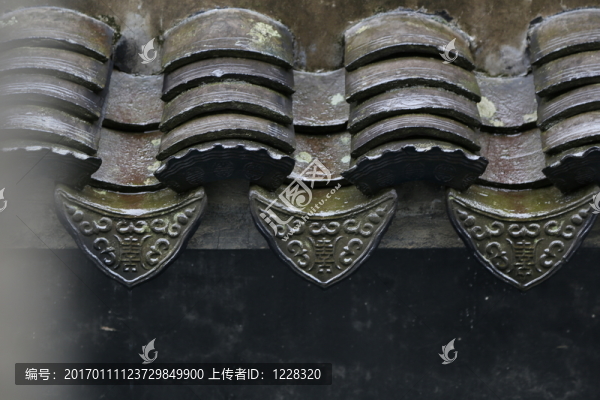 蘇州網(wǎng)師園建筑特寫,壽字圖案瓦