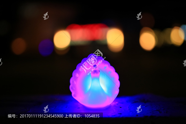 小孔雀