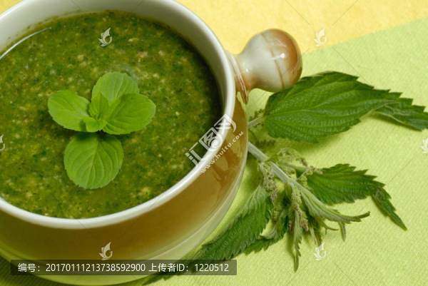 架線蕁麻湯