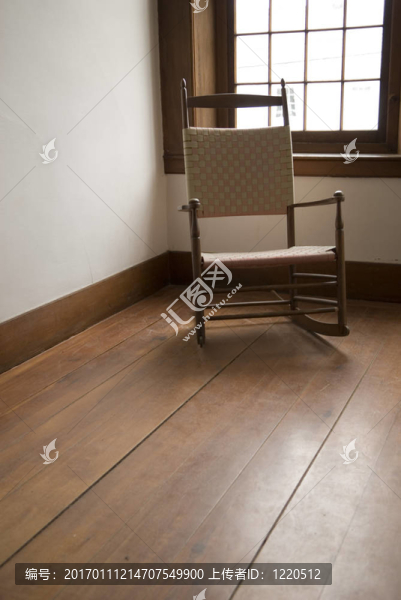 振動(dòng)篩的椅子-匯圖網(wǎng) www.fosd68.com 振動(dòng)篩的椅子