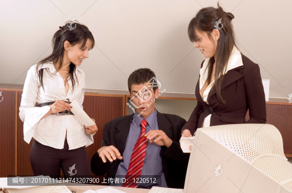 辦公室業(yè)務(wù)團(tuán)隊(duì)