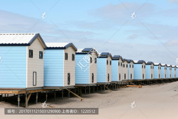 beachhouses