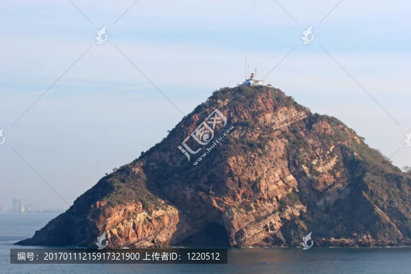 燈塔山上