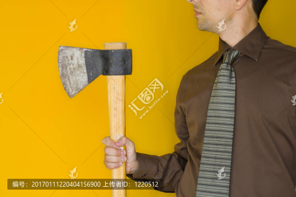 用一把斧頭的商人