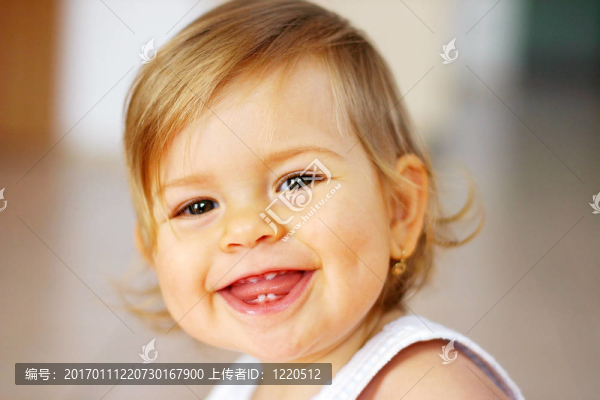 寶寶笑-匯圖網(wǎng) www.fosd68.com 寶寶笑