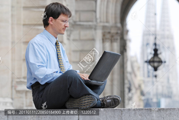 經(jīng)理的工作-匯圖網(wǎng) www.fosd68.com 經(jīng)理的工作