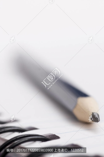 鉛筆在筆記本