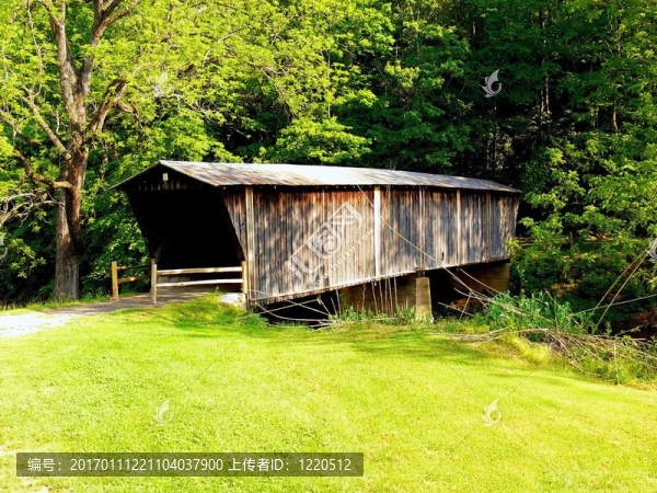 封閉木橋700-匯圖網(wǎng) www.fosd68.com 封閉木橋700